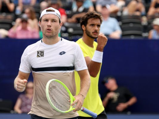 Lucas Miedler mit seinem portugiesischem Doppelpartner Cabral Lucas Miedler mit seinem portugiesischem Doppelpartner Cabral
