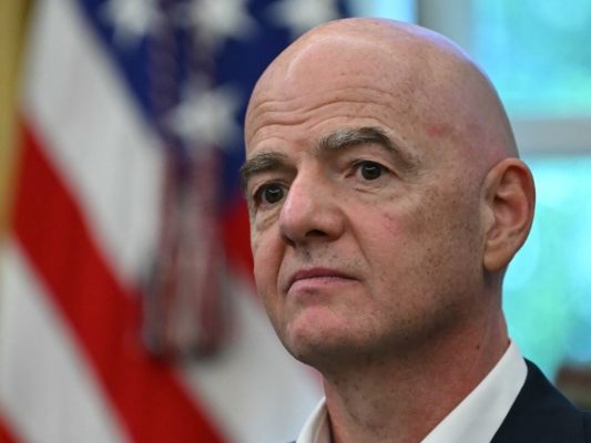 Infantino scheint zu WM-Ausweitung bereit Infantino scheint zu WM-Ausweitung bereit