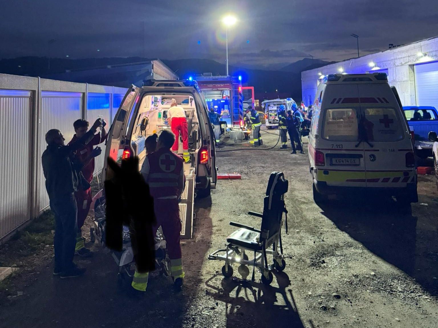 Ein 54-Jähriger hatte Benzin verschüttet und angezündet.