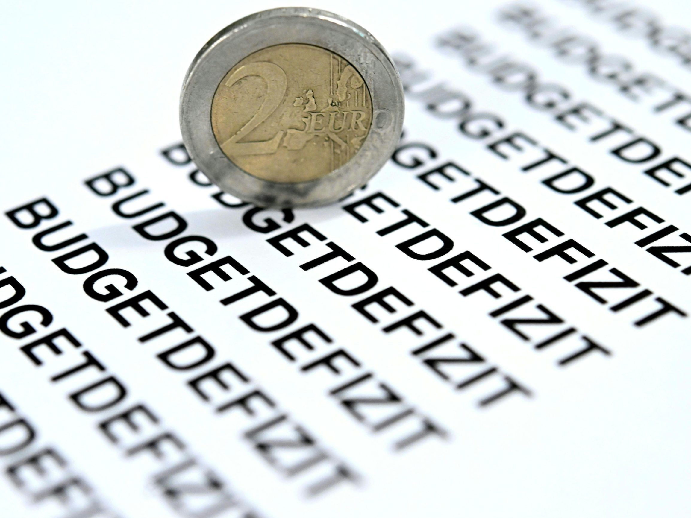 Das Budgetdefizit stieg im ersten Halbjahr auf 5,3 Prozent des BIP.
