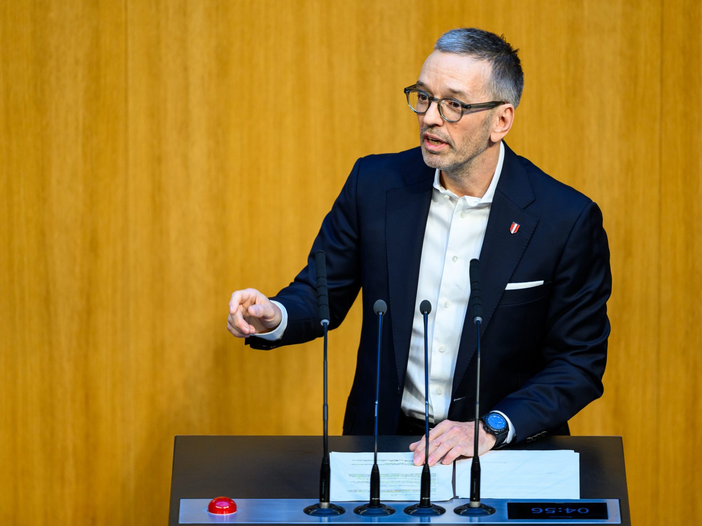 Die FPÖ kündigte einen "heißen politischen Herbst" an.