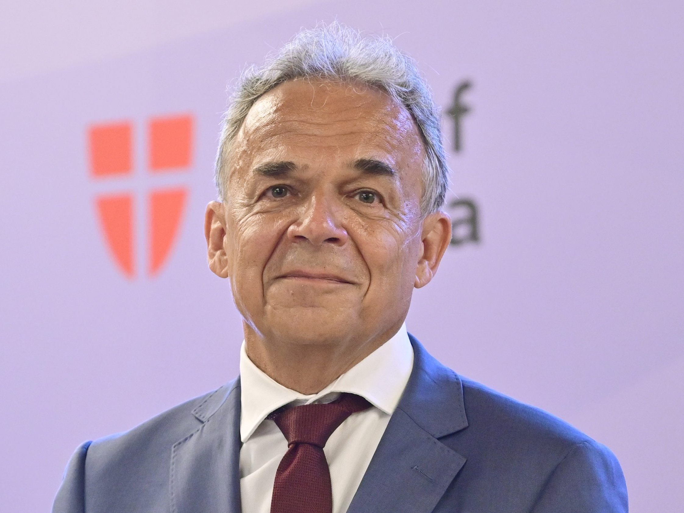 Wiens Patientenanwalt kritisiert Personalmangel und Wartezeiten. Wiens Patientenanwalt kritisiert Personalmangel und Wartezeiten.