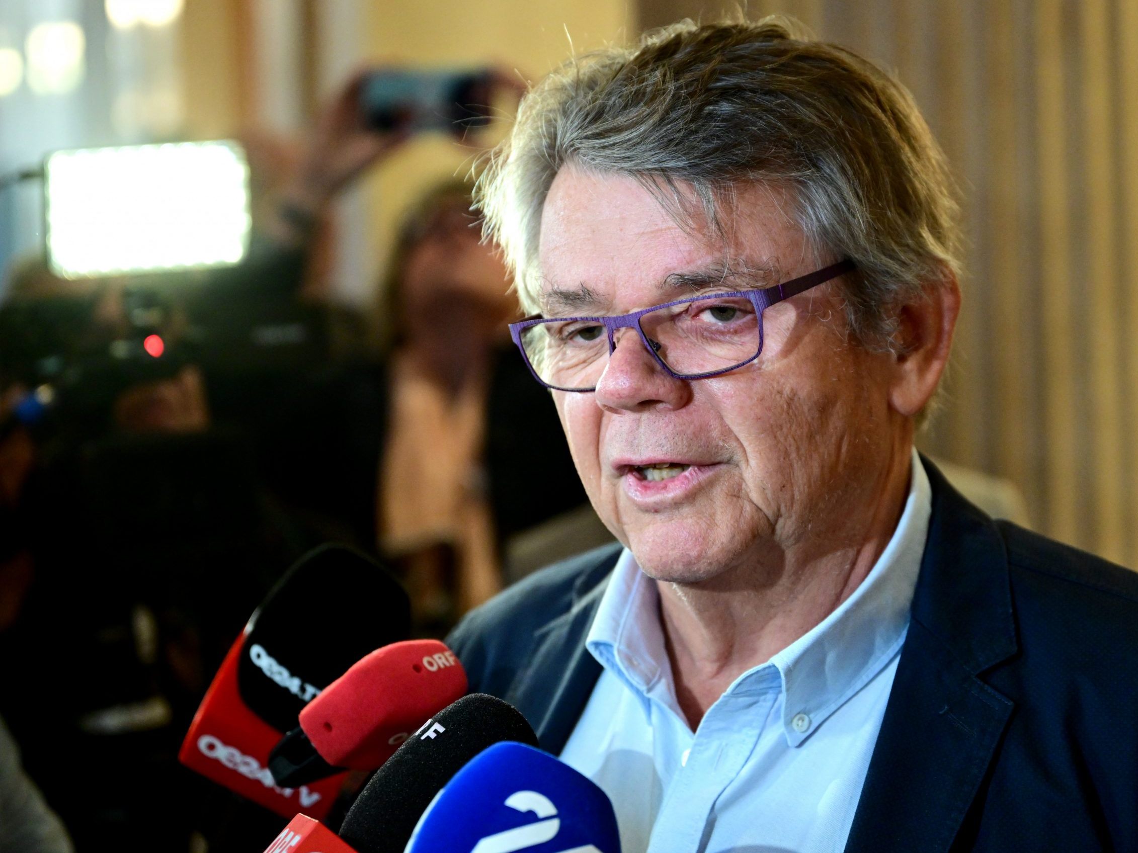 Die Regierungspläne gegen die Inflation sind für ÖGB-Präsident Katzian zu wenig. Die Regierungspläne gegen die Inflation sind für ÖGB-Präsident Katzian zu wenig.