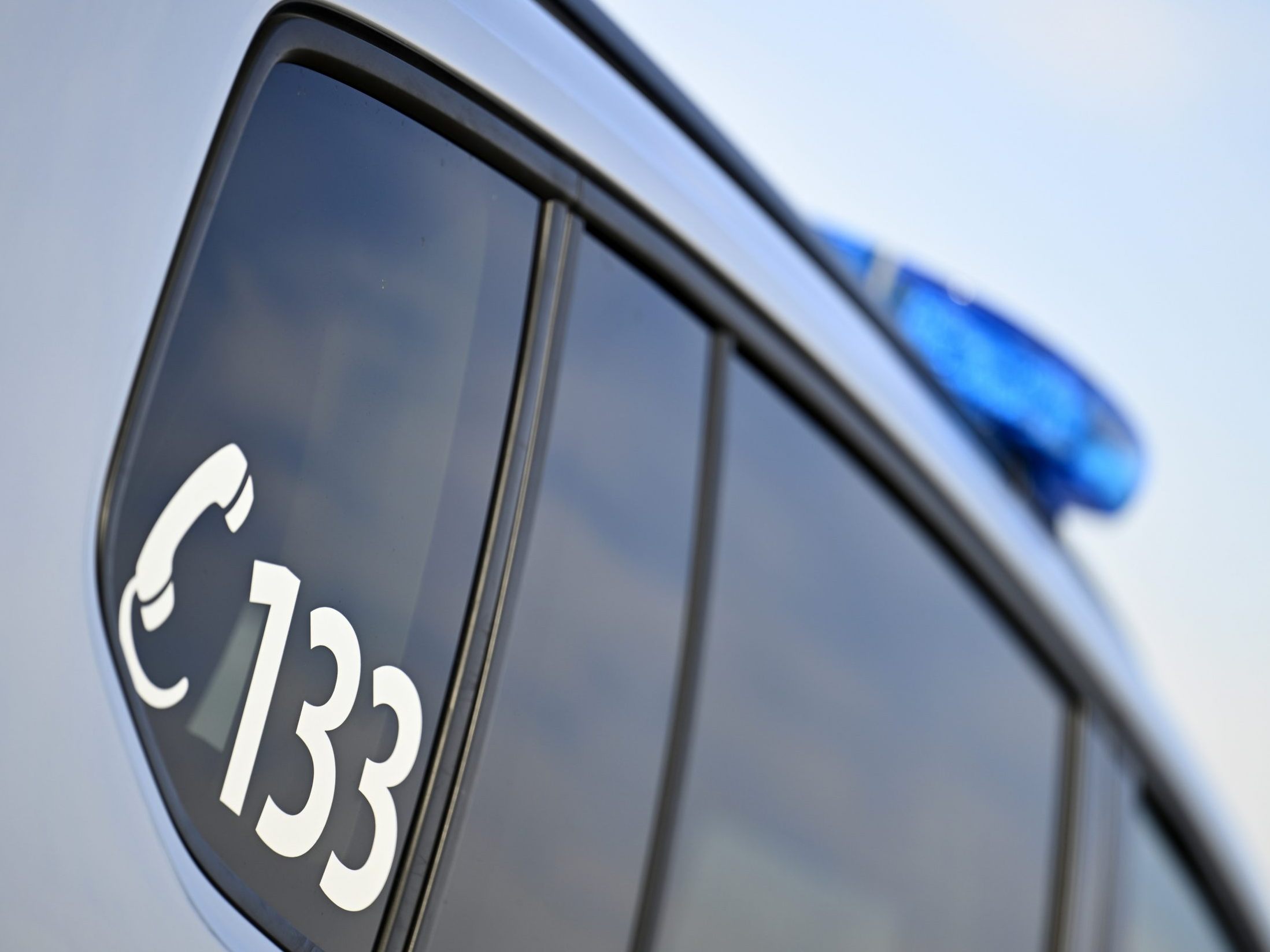 Zwei mutmaßliche Räuber sind nach einem Schusswechsel mit der Polizei in NÖ in Haft.