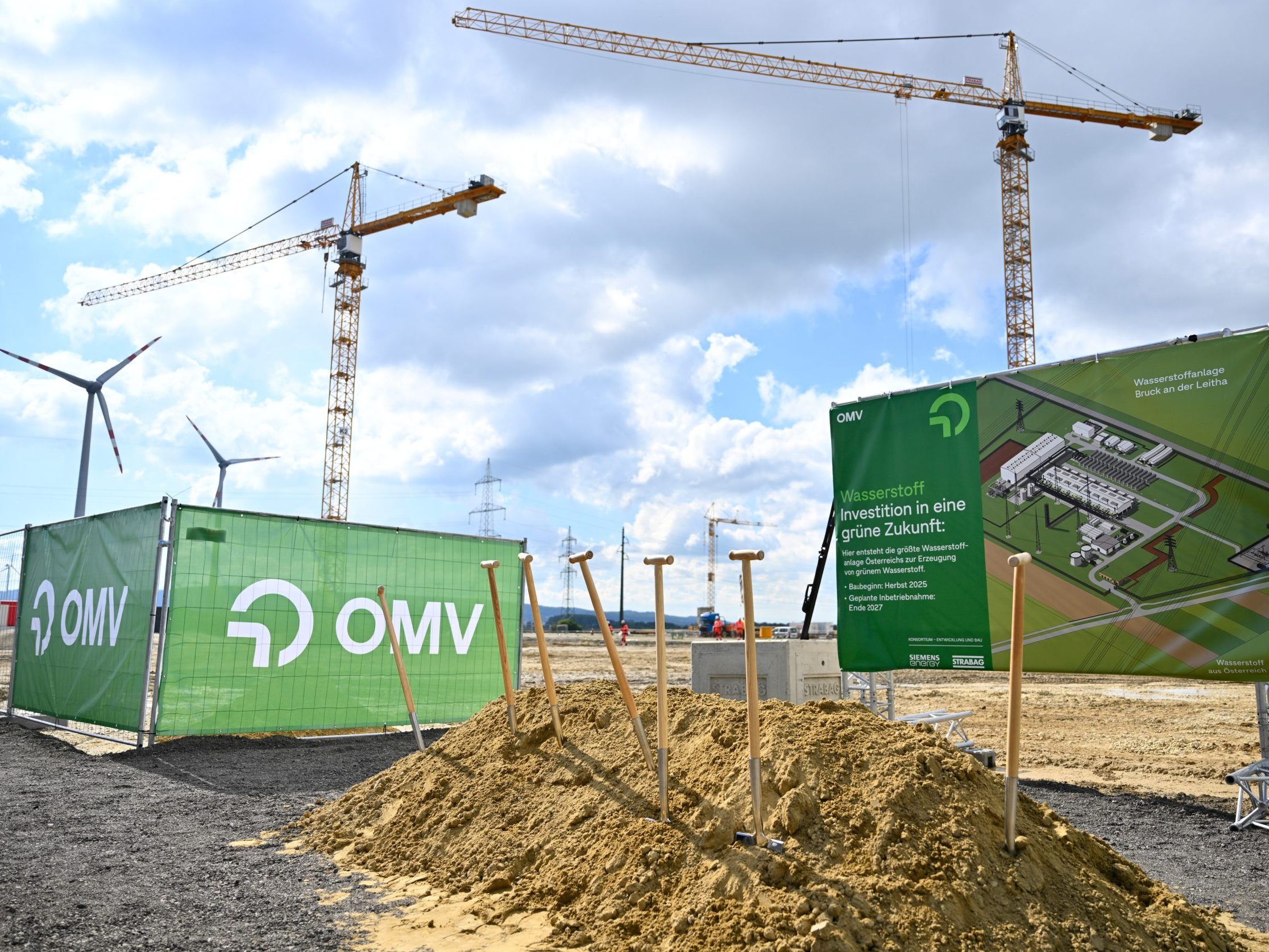 Die OMV baut eine der größten Elektrolyseanlagen Europas für grünen Wasserstoff.