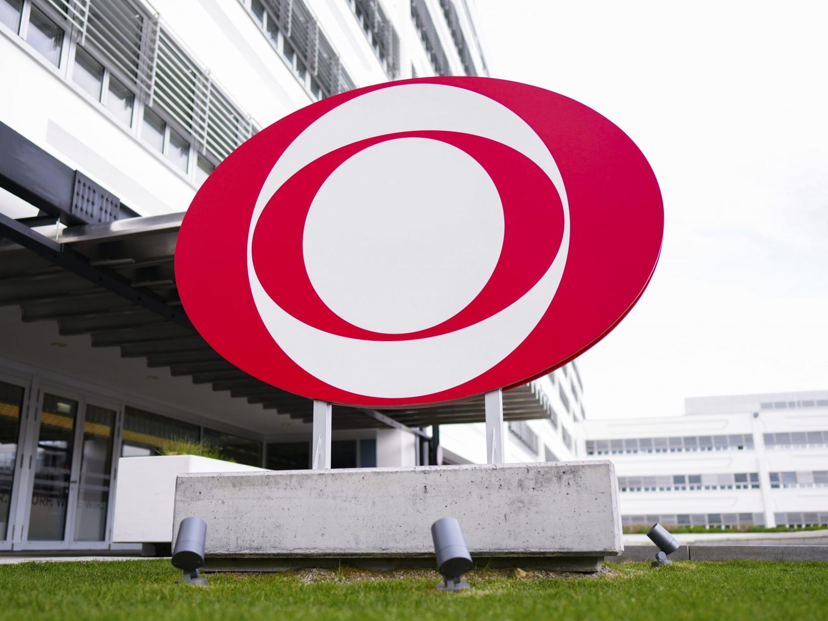 Die Regierung schafft die Mehrfachzahlung des ORF-Beitrag ab.