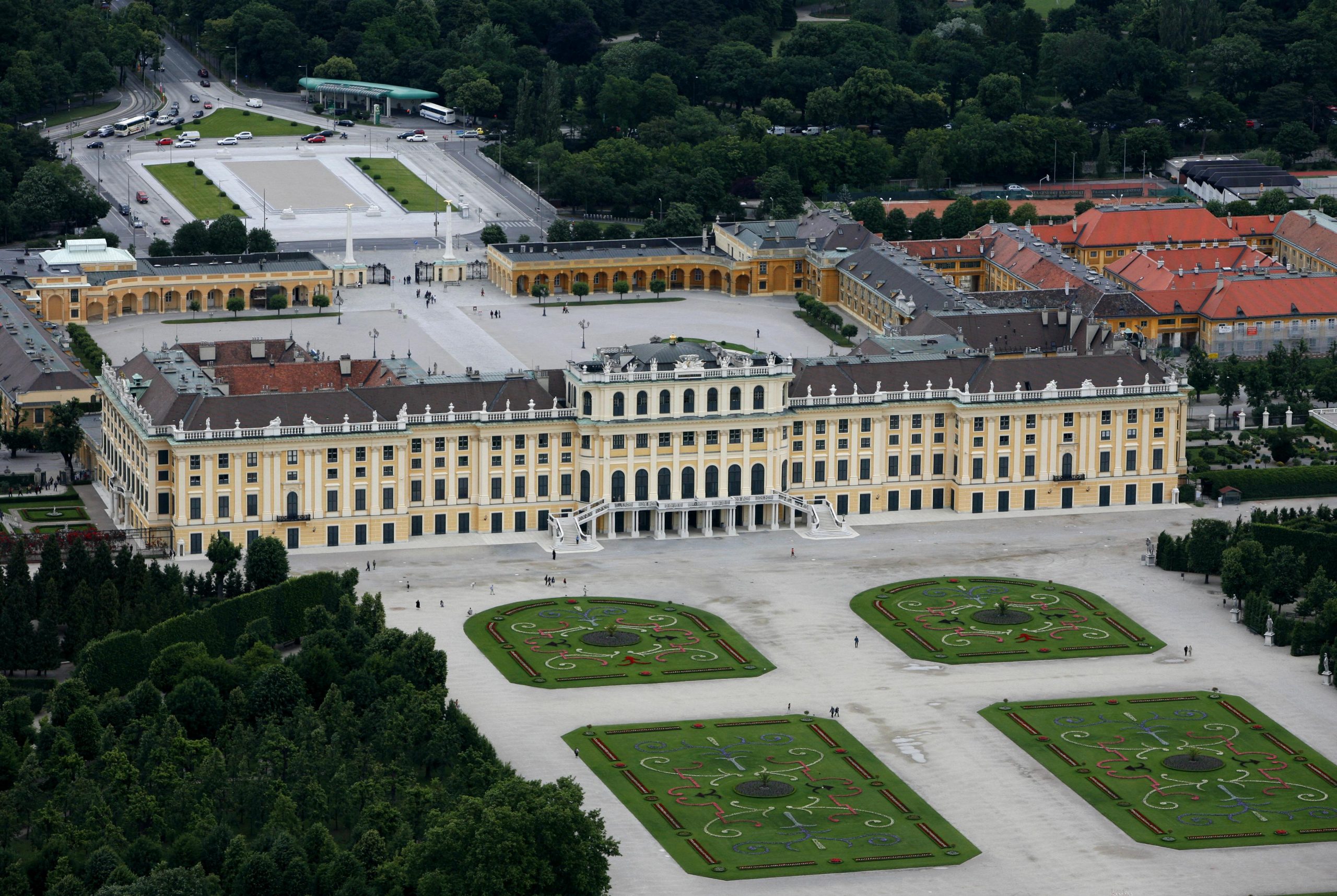 Koncert Paula Kalkbrennerja v Schönbrunnu tudi kot "študija na terenu" zaradi težav z zaščito pred hrupom