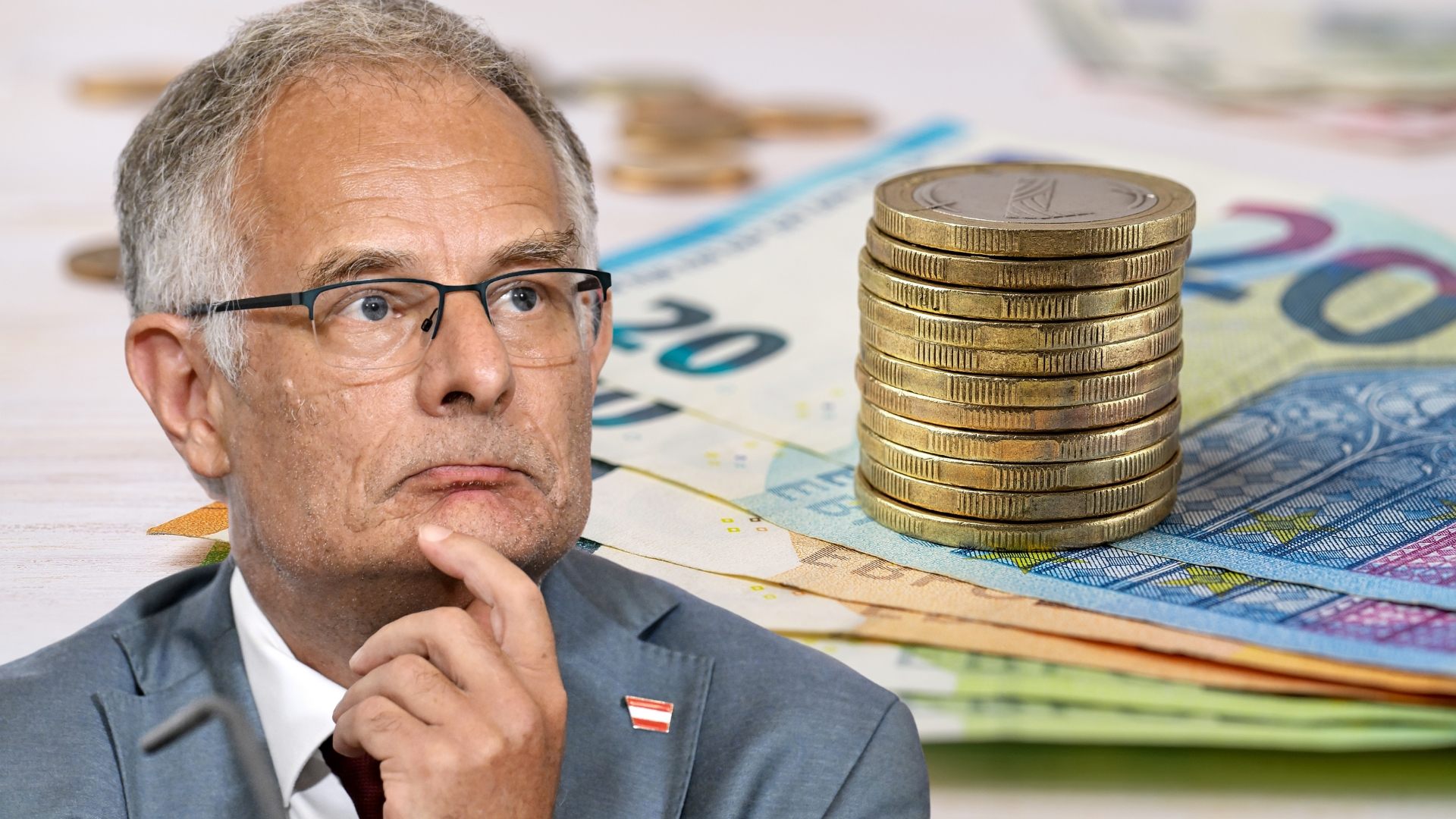 Finanzminister Markus Marterbauer (SPÖ) will die Beamtengehälter 2026 trotz abgeschlossenem KV neu verhandeln.