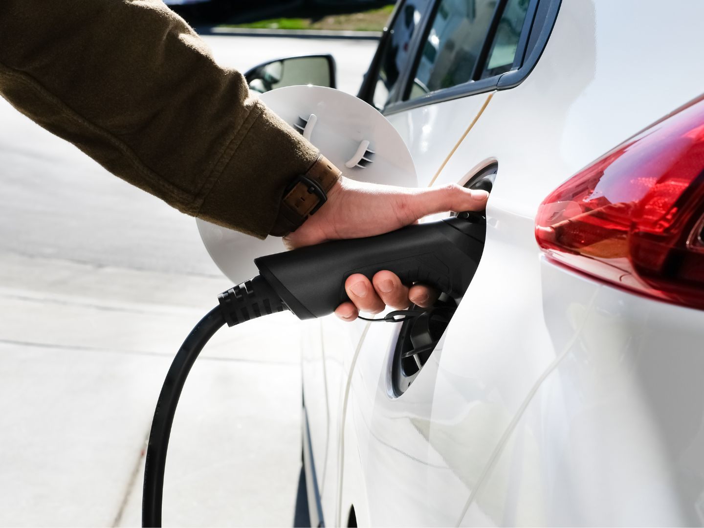 Das Laden von E-Autos soll einfacher und transparenter werden.