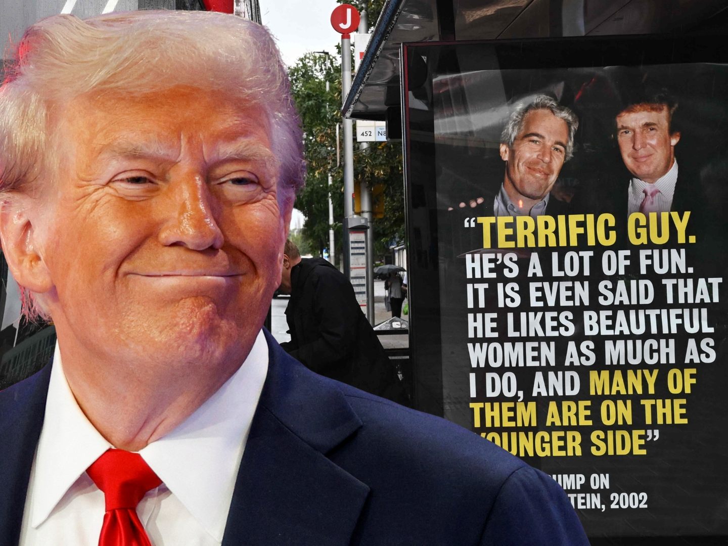 Eine Bushaltestelle in London mit einem Plakat, das ein Trump-Zitat über Jeffrey Epstein aus dem Jahr 2002 zeigt.