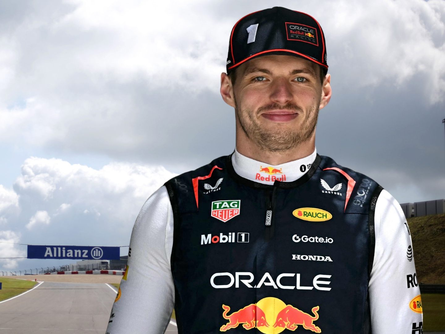 Max Verstappen wird am kommenden Wochenende erstmals in der Nürburgring-Langstrecken-Serie starten. Max Verstappen wird am kommenden Wochenende erstmals in der Nürburgring-Langstrecken-Serie starten.