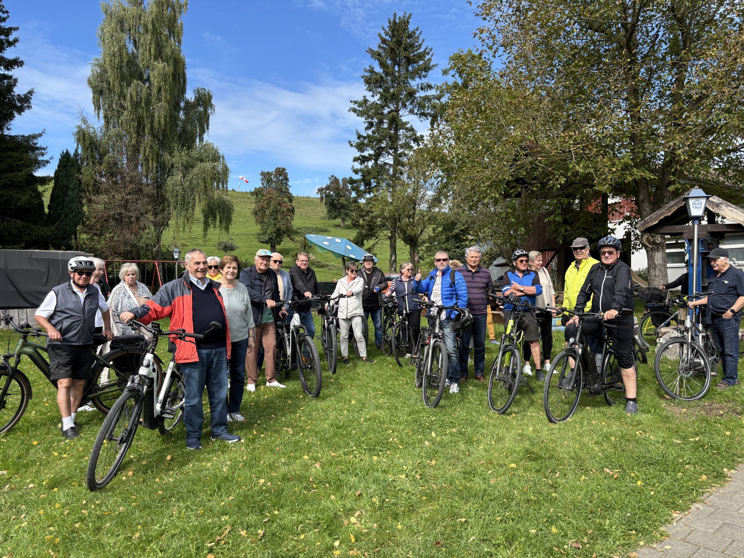 die fröhliche Radlerschar die fröhliche Radlerschar