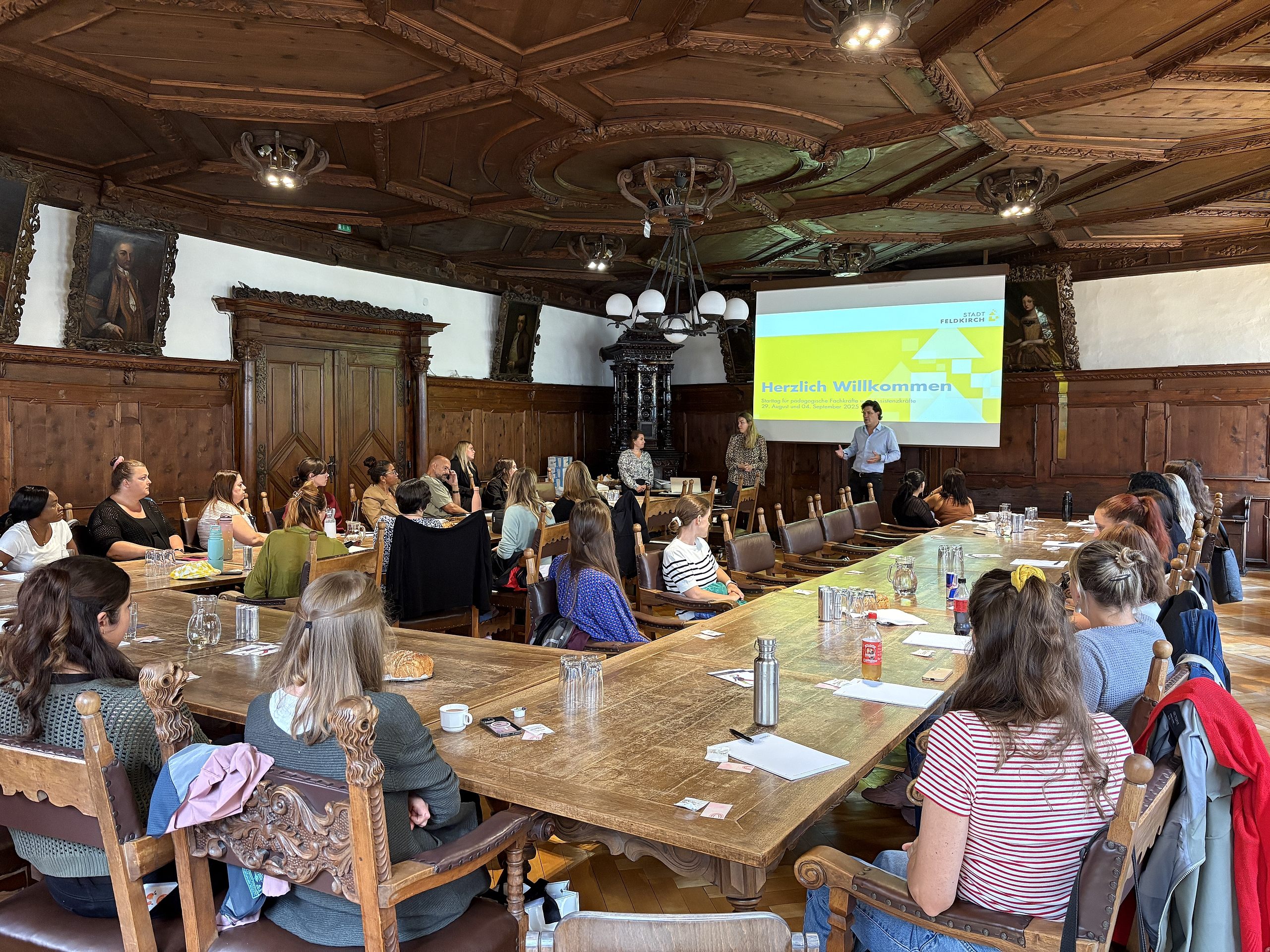 OnBoarding der neuen Mitarbeiterinnen im Rathaus
