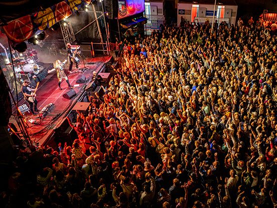 Mehr als 6.500 Menschen feierten beim Schaffarei Festival 2025 – mehr denn je. Mehr als 6.500 Menschen feierten beim Schaffarei Festival 2025 – mehr denn je.