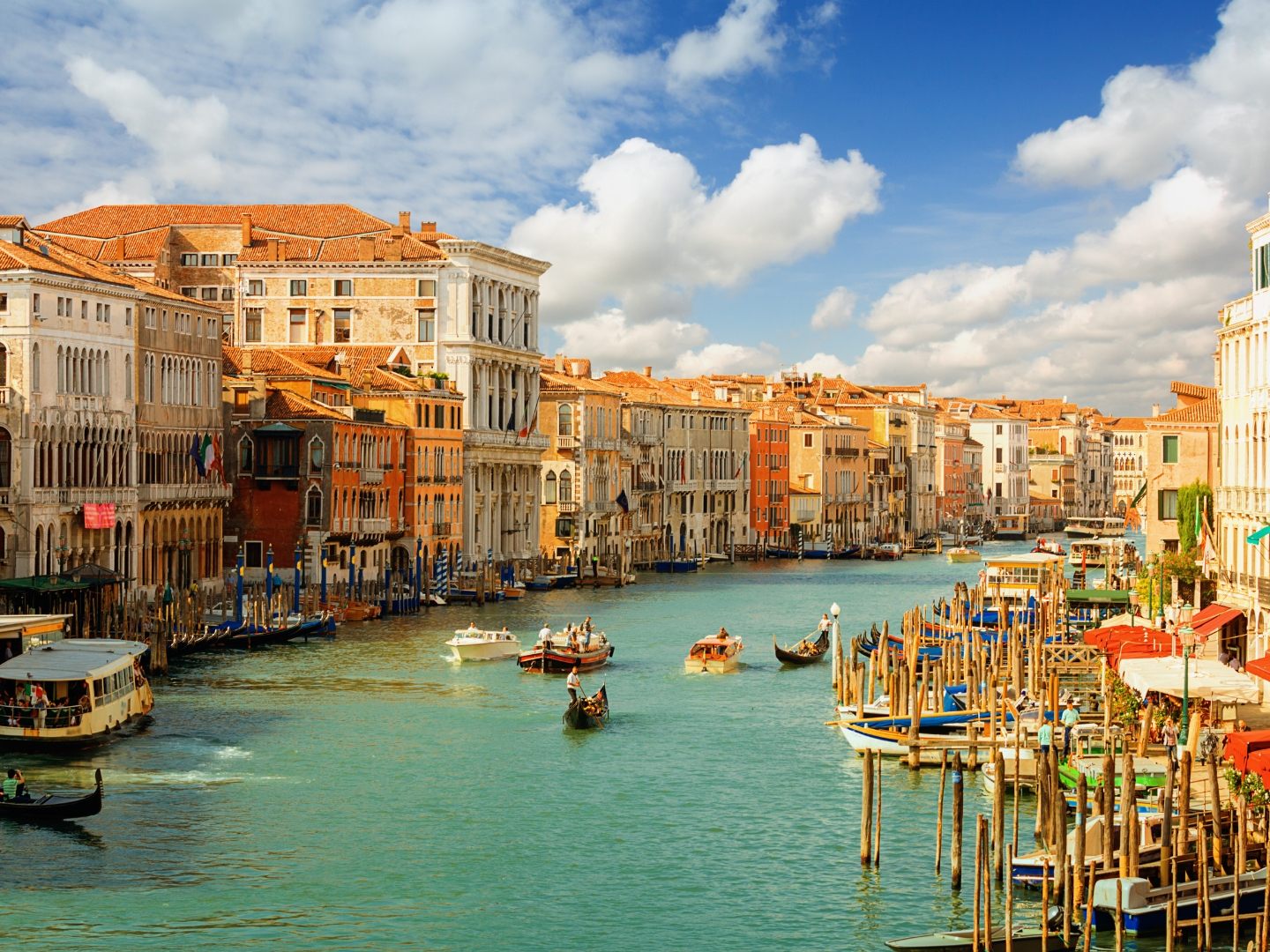 Auch 2026 müssen Tagestouristen eine Gebühr in Venedig bezahlen.