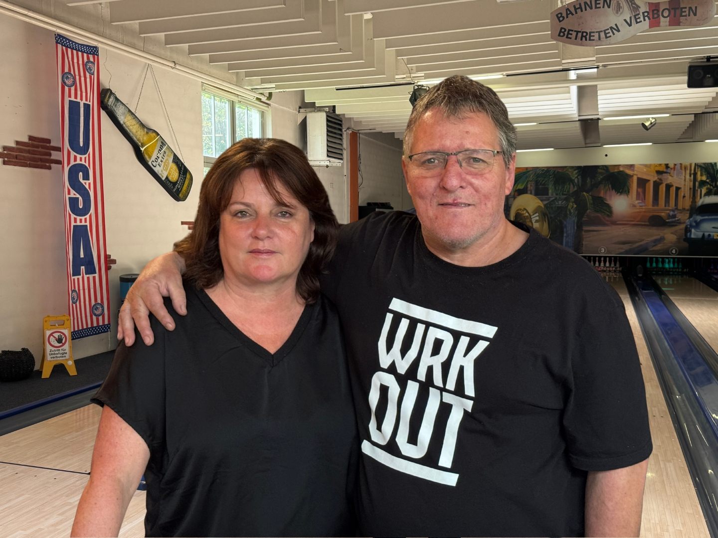 Sandra und Hermann Gasser schließen ihr legendäres Bowlinghouse. Sandra und Hermann Gasser schließen ihr legendäres Bowlinghouse.