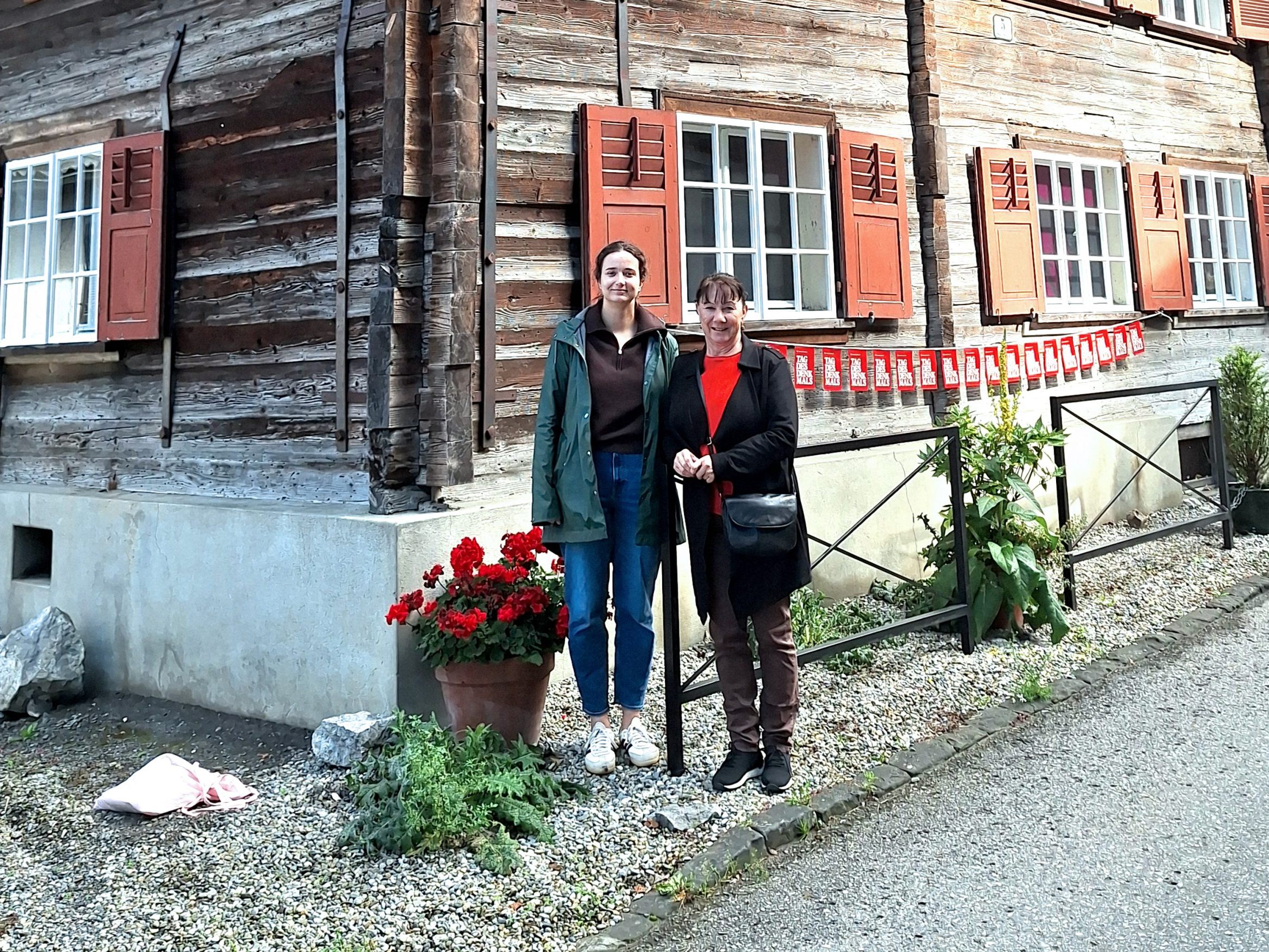 Stadtarchivarin Martina Luschin und Kulturstadträtin Erika Kawasser. Stadtarchivarin Martina Luschin und Kulturstadträtin Erika Kawasser.