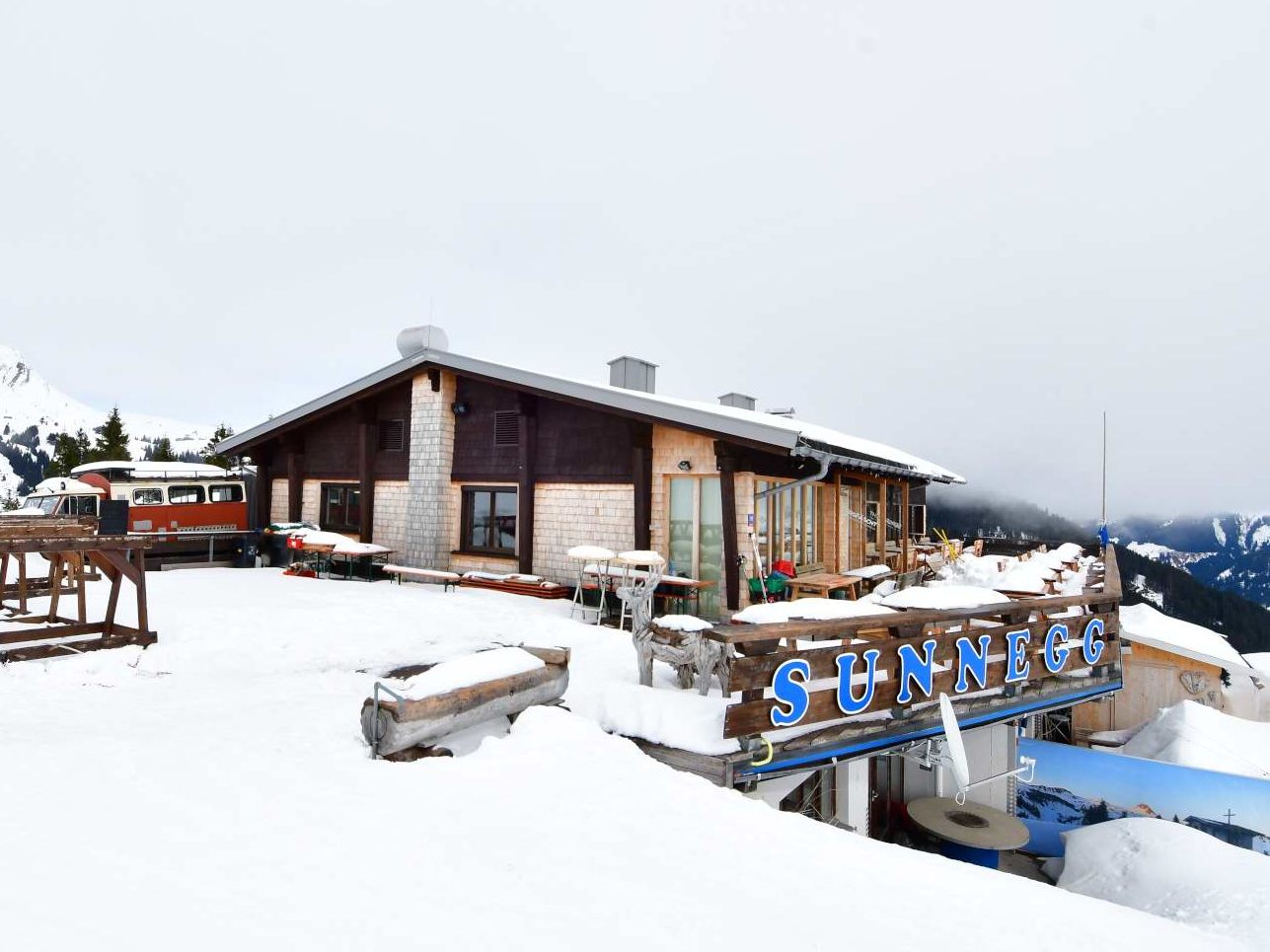 Das "Sunnegg" liegt inmitten des größten Skigebiets im Bregenzerwald
