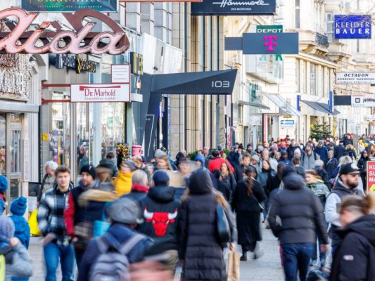 KV-Neuverhandlung bei Inflation von 3 oder mehr Prozent vereinbart KV-Neuverhandlung bei Inflation von 3 oder mehr Prozent vereinbart