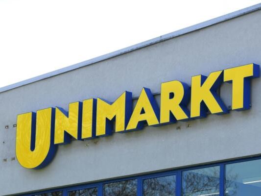 Spar an 21 Standorten interessiert Spar an 21 Standorten interessiert