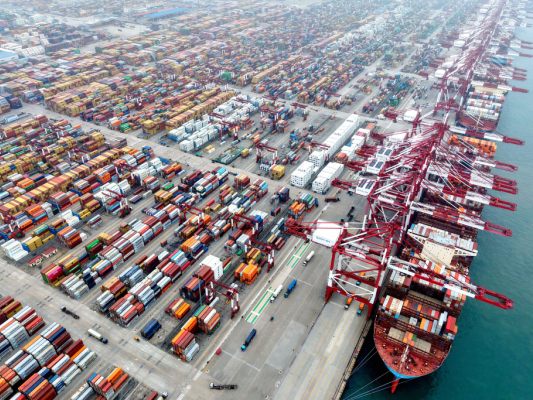 Währungsfonds hebt globale Wirtschaftswachstumsprognose an