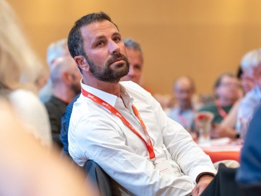 Dornauer wird aus dem SPÖ-Landtagsklub ausgeschlossen Dornauer wird aus dem SPÖ-Landtagsklub ausgeschlossen
