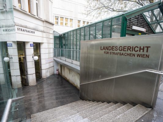 Die Verhandlung ist bis 20. Oktober anberaumt Die Verhandlung ist bis 20. Oktober anberaumt