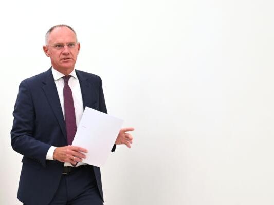 Innenminister Gerhard Karner (ÖVP) lobt die Ermittler Innenminister Gerhard Karner (ÖVP) lobt die Ermittler