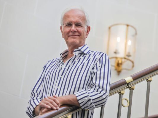 Harald Schmidt nimmt seinen Einsatz in Graz gelassen Harald Schmidt nimmt seinen Einsatz in Graz gelassen