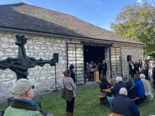 100 Jahre Wander Bertoni: Waltraud Bertoni und Zeno Stanek 100 Jahre Wander Bertoni: Waltraud Bertoni und Zeno Stanek
