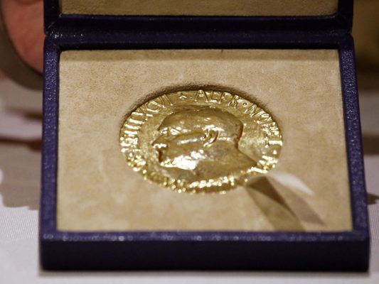 Auffällig hohe Wetten auf Friedensnobelpreis für María Corina Machado Auffällig hohe Wetten auf Friedensnobelpreis für María Corina Machado