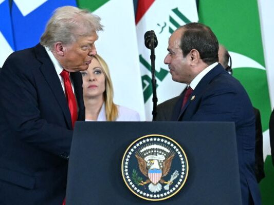 Trump im Gespräch mit Ägyptens Präsident al-Sisi