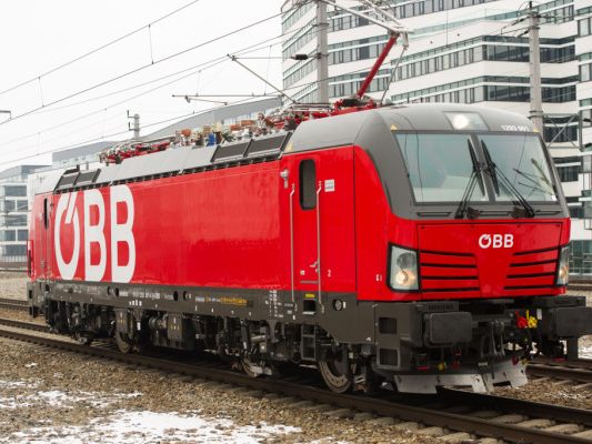 Der ÖBB-Lokführer wurde nach Bekanntwerden der Vorwürfe suspendiert Der ÖBB-Lokführer wurde nach Bekanntwerden der Vorwürfe suspendiert