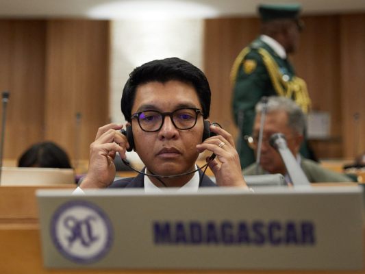 Rajoelina wurde vom Parlament als Präsident abgesetzt
