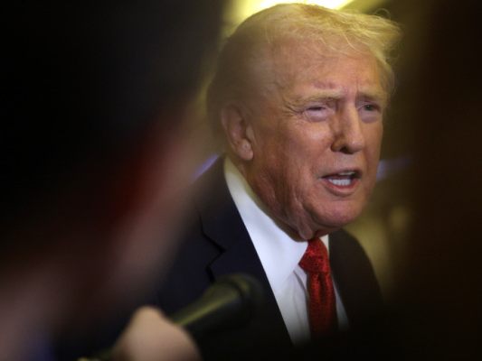 Trump äußerte sich an Bord der Airforce One