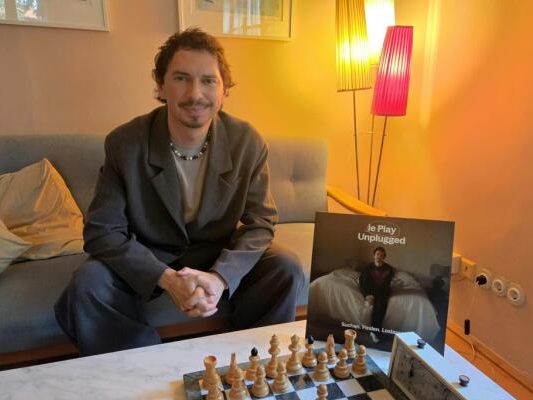 Julian le Play ging zurück zum Ursprung