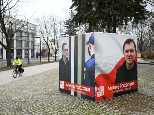 Inhaftierter polnisch-belarussischer Journalist Poczobut ausgezeichnet Inhaftierter polnisch-belarussischer Journalist Poczobut ausgezeichnet