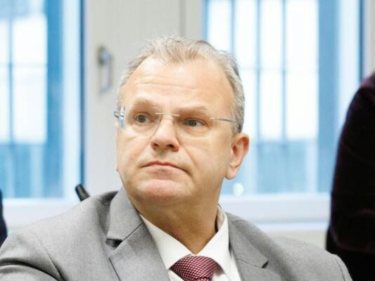 Jenewein im März 2025 im Straflandesgericht Wien Jenewein im März 2025 im Straflandesgericht Wien