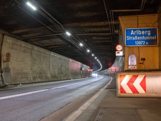 Asfinag und ÖBB üben am Samstag am Arlberg den Ernstfall Asfinag und ÖBB üben am Samstag am Arlberg den Ernstfall