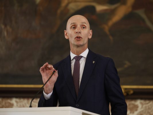 Ehrenhöfer will gerechte Verteilung von Lasten und Einnahmen Ehrenhöfer will gerechte Verteilung von Lasten und Einnahmen