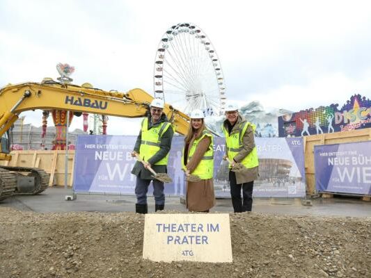 Matthias Prichzi, Barbara Novak und Joachim Hilke (v.l.n.r.)