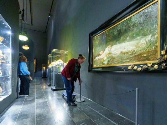 Wegen diesem Gemälde wird das Museum Wiesbaden gestürmt