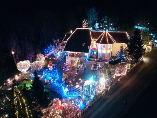 Das Weihnachtshaus in Bad Tatzmannsdorf funkelt ab 22. November wieder