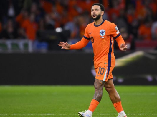 Depay traf vom Elfmeterpunkt Depay traf vom Elfmeterpunkt