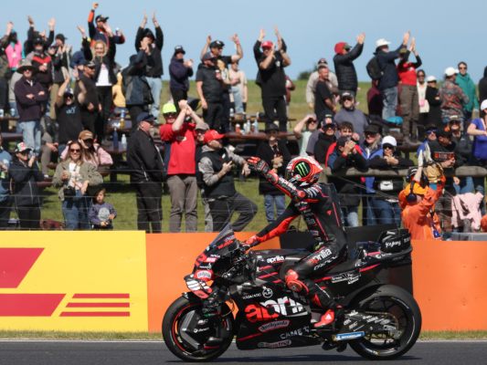Bezzecchi gewinnt auch den Sprint auf Philip Island