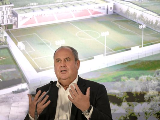 Pröll von neuem ÖFB-Campus begeistert Pröll von neuem ÖFB-Campus begeistert