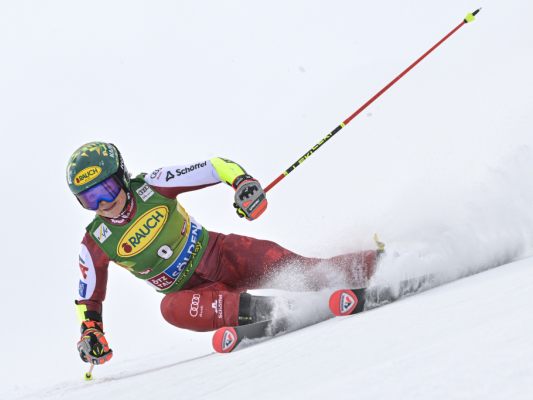 Julia Scheib triumphiert erstmals im Weltcup Julia Scheib triumphiert erstmals im Weltcup