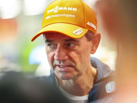 Stefan Horngacher geht in seine letzte Saison als DSV-Sprungtrainer