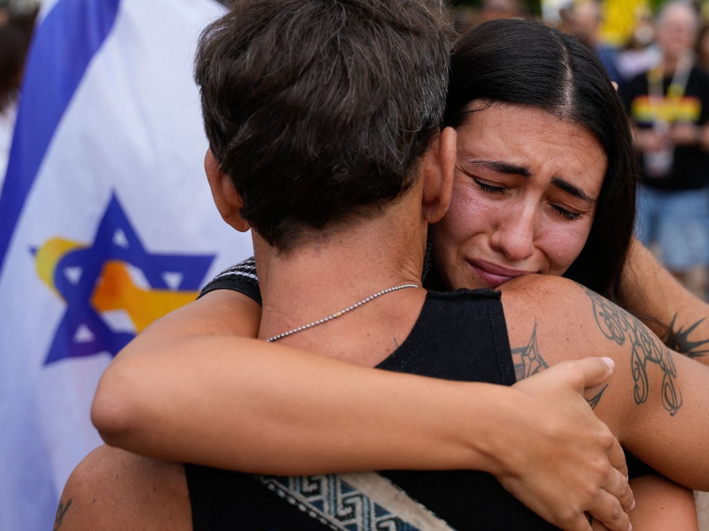Die Vereinbarung zwischen Israel und der radikalislamischen Hamas zur ersten Phase einer Waffenruhe im Gazastreifen ist laut der Regierung Israels offiziell am Donnerstag "von allen Parteien" in Ägypten unterzeichnet worden.