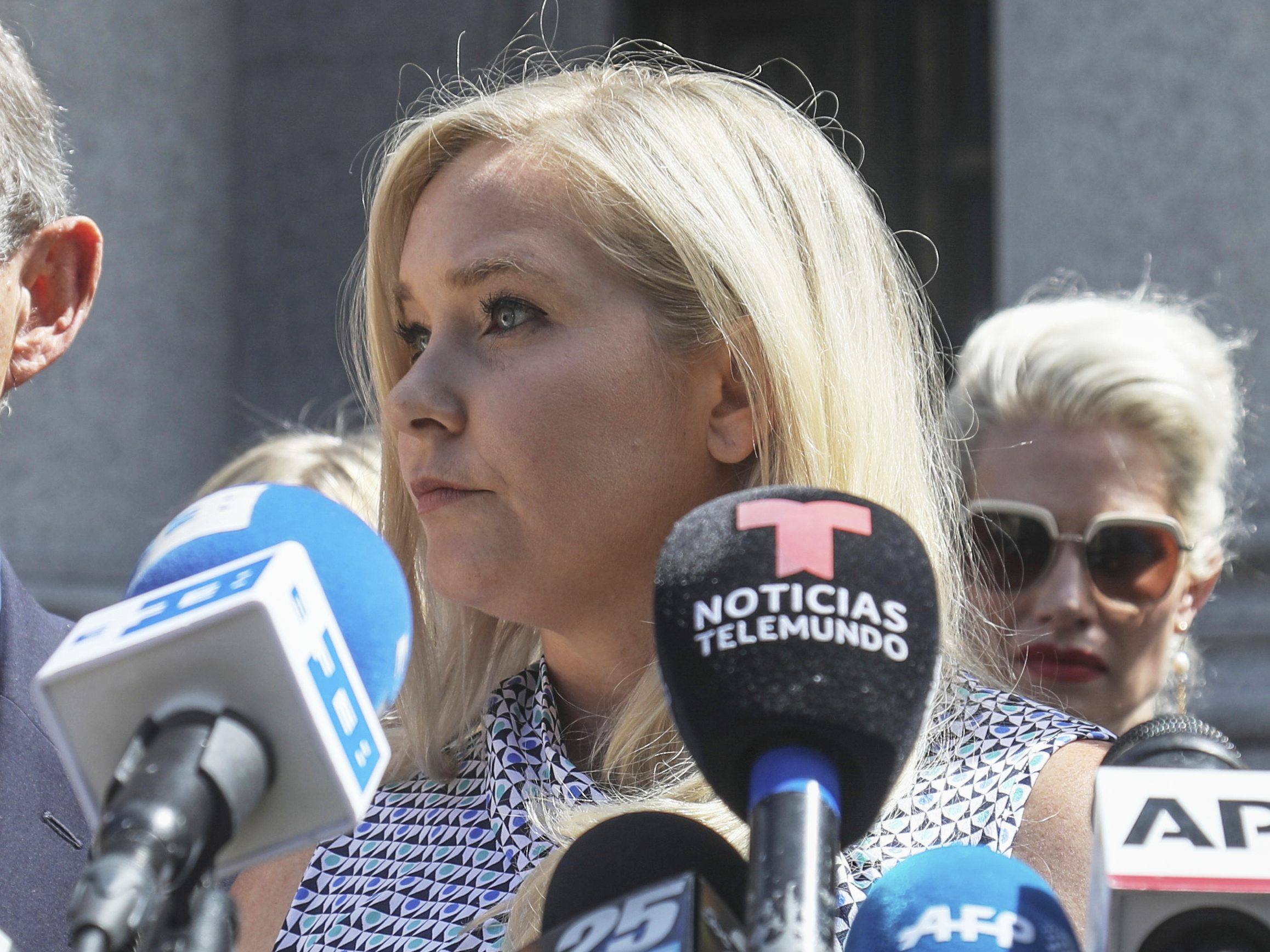 Virginia Giuffre galt als zentrale Zeugin im Missbrauchskomplex um Jeffrey Epstein. Sechs Monate vor der Veröffentlichung ihres Buches nahm sie sich das Leben.